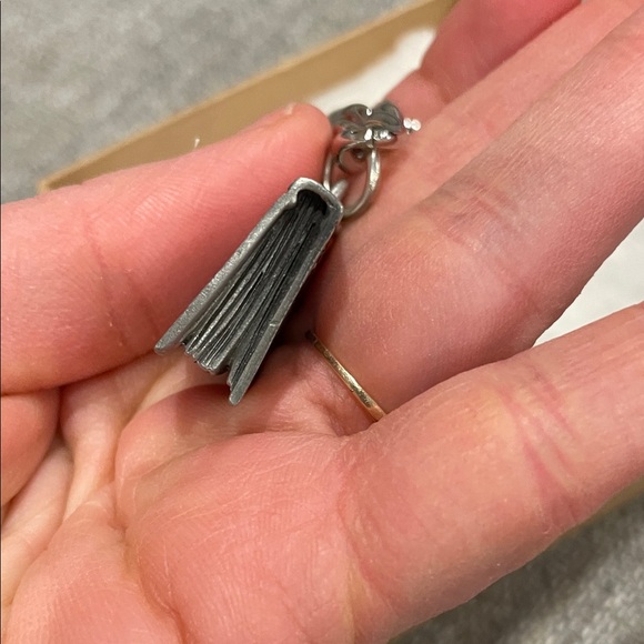Silver Book Keychain - Picture 6 of 6